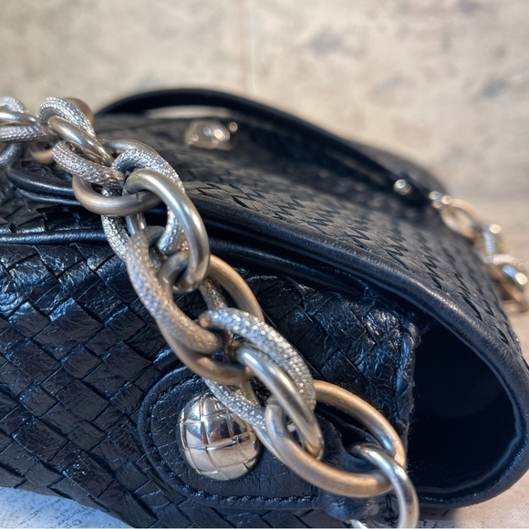 Elliott Lucca Black Leather intrecciato style shoulder bag - Picture 8 of 15